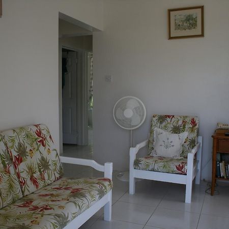 Miri-Joy Apartments Saint Peter Esterno foto