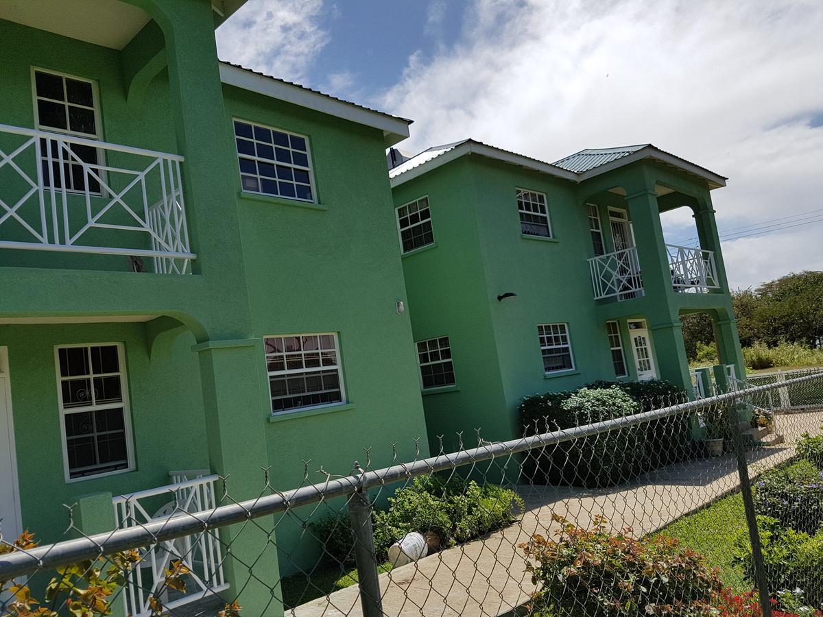 Miri-Joy Apartments Saint Peter Esterno foto